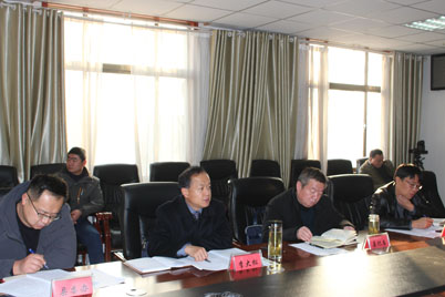 李大松走访慰问贫困户和驻村扶贫工作队