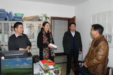 李萍深入县信息产业中心调研_凤台县人民政府