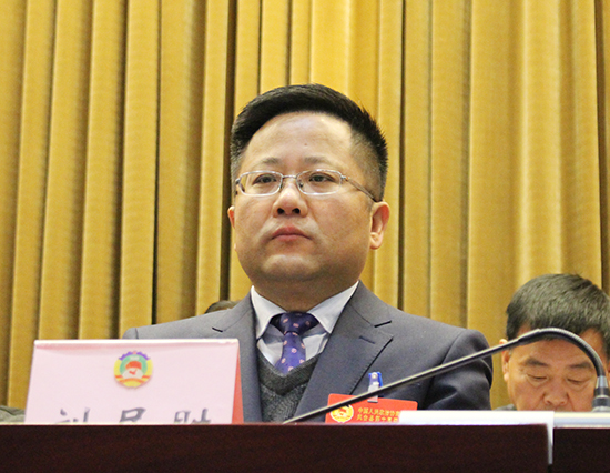 李大松在讲话中指出,过去的一年,县政协牢牢把握团结和民主两大